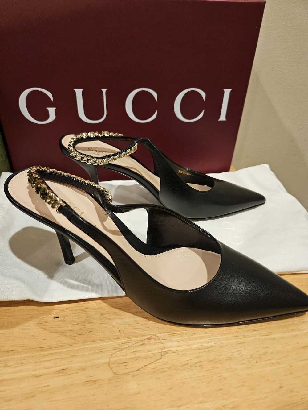 $1150 NEW Gucci Signoria Leather EU 38.5 Slingback Pump - Picture 3 of 9